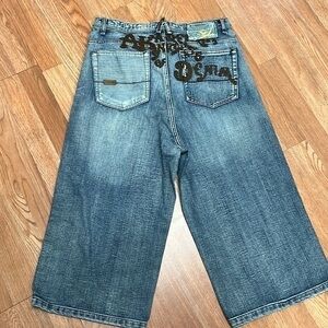 Academics men’s Capri pants